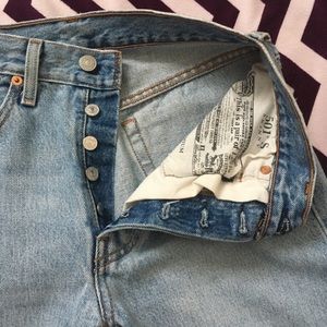 Levi’s 501 Skinny Jeans “Lovefool” 26